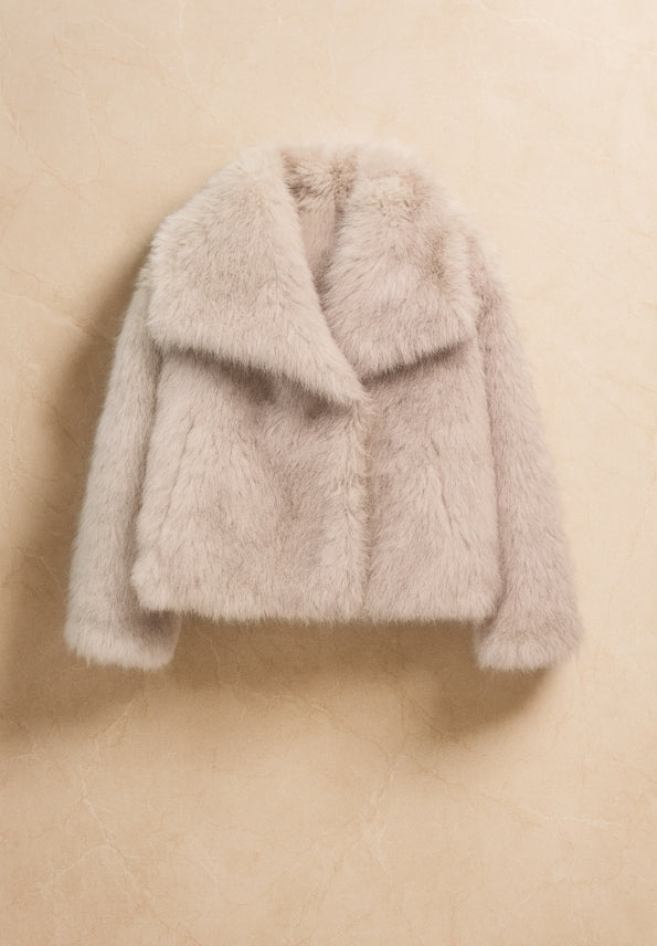 LNVA - Fur Coat