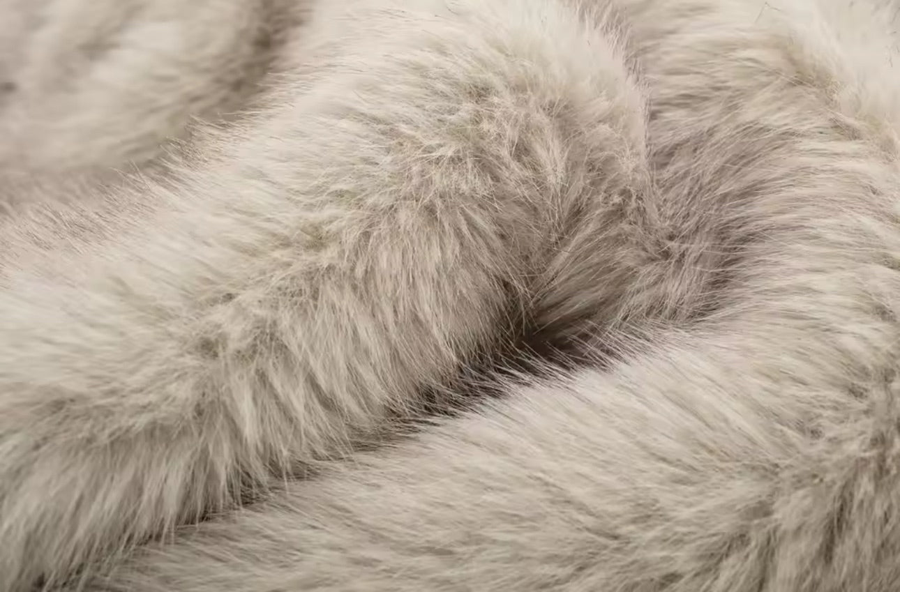 LNVA - Fur Coat
